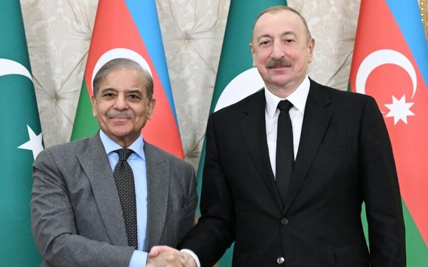 Şahbaz Şərif İlham Əliyevi TƏBRİK ETDİ Şahbaz Şərif İlham Əliyevi TƏBRİK ETDİ