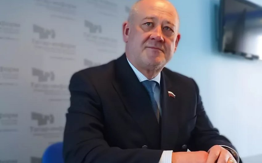 Murad Qadılşin yenidən Tatarıstanın Azərbaycandakı daimi nümayəndəsi oldu Murad Qadılşin yenidən Tatarıstanın Azərbaycandakı daimi nümayəndəsi oldu