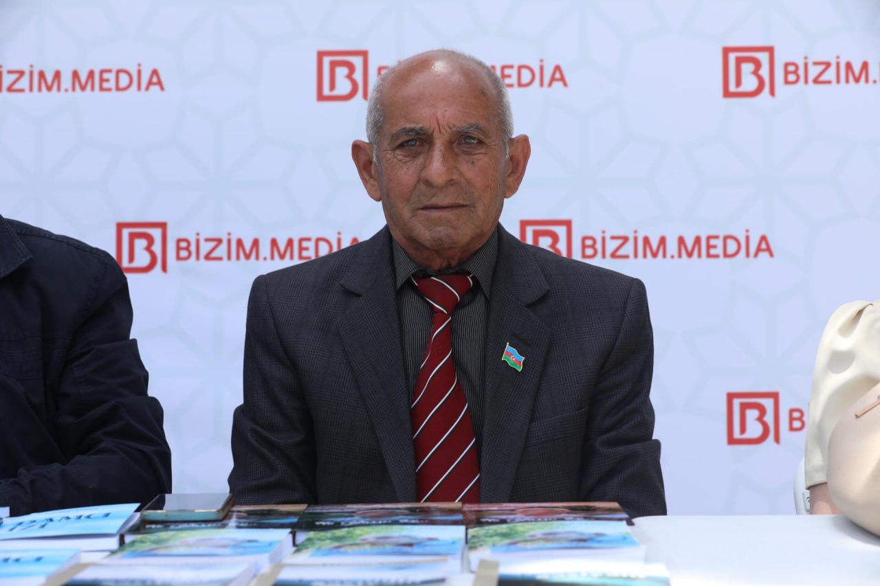 Şair Telman Axıncının imza günü keçirildi – FOTO