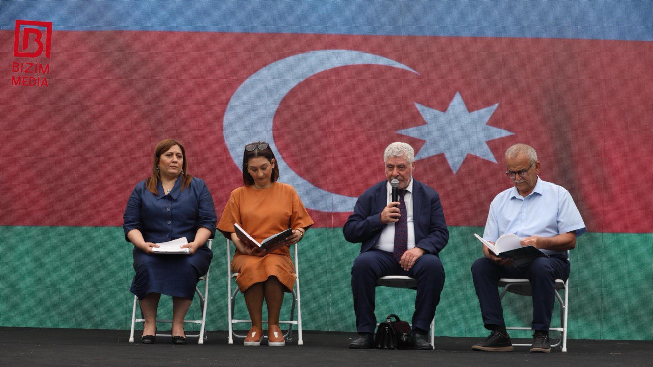 Xurşidbanu Natəvanın xatirəsi anıldı – FOTO