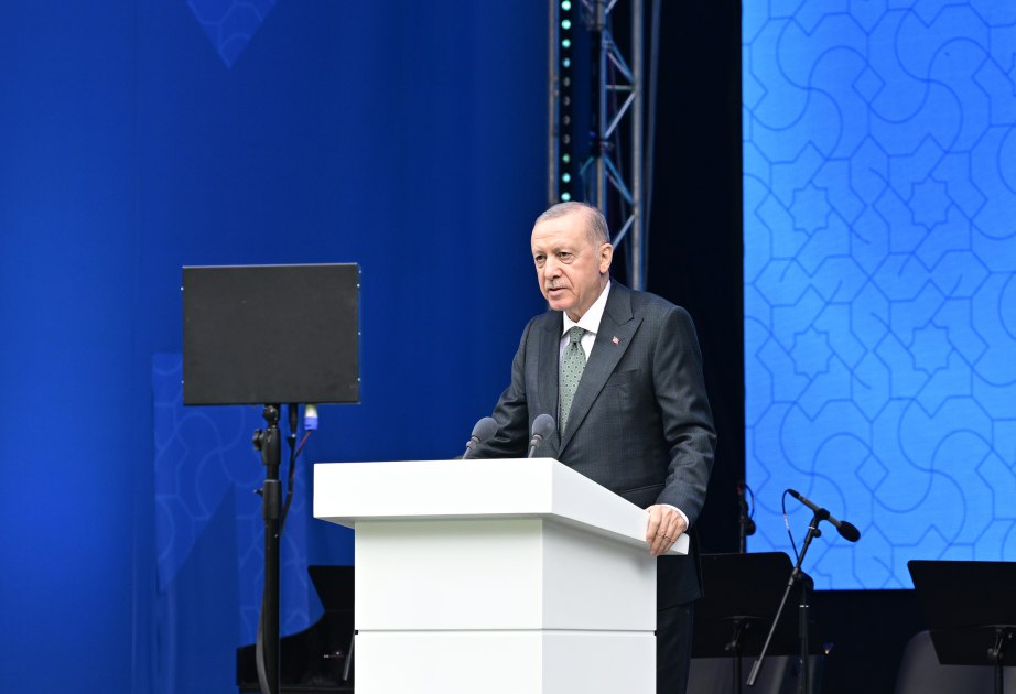 Ərdoğan: “1918-ci ildə alovlanan azadlıq məşəli Azərbaycanın yoluna işıq saçır”