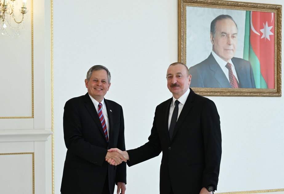 İlham Əliyev ABŞ senatorunu QƏBUL ETDİ - FOTO/VİDEO