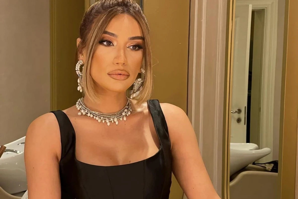 Röya Ayxanın "Ağlama"sı TREND OLDU