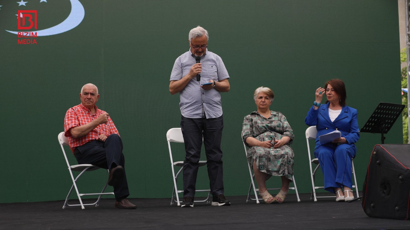 Festivalda "Güney Azərbaycan ədəbiyyatı" mövzusunda panel müzakirəsi keçirildi – FOTO