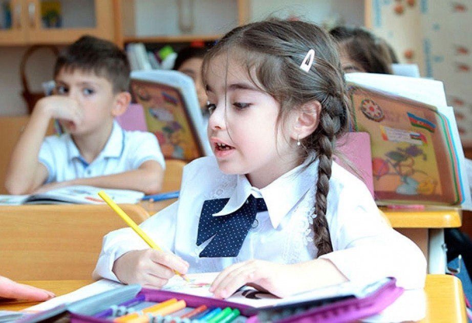 1-ci siniflərə məktəb və müəllim seçiminə start verilir – BU TARİXDƏN 1-ci siniflərə məktəb və müəllim seçiminə start verilir – BU TARİXDƏN