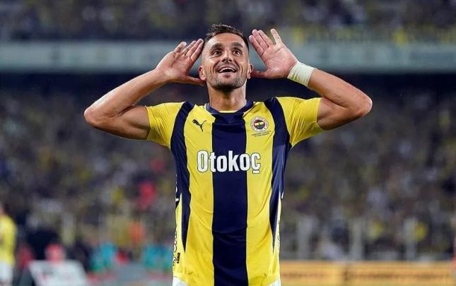 "Fənərbağça" daha bir futbolçu ilə yolları AYIRDI "Fənərbağça" daha bir futbolçu ilə yolları AYIRDI