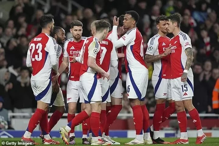 “Arsenal” 20 futbolçunu GÖNDƏRDİ “Arsenal” 20 futbolçunu GÖNDƏRDİ