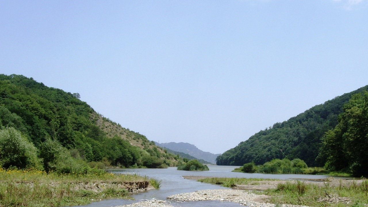Zəyəmçaydan SEL KEÇİR