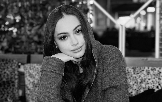 Bakıda tələbə qız faciəvi şəkildə dünyasını dəyişdi - FOTO Bakıda tələbə qız faciəvi şəkildə dünyasını dəyişdi - FOTO
