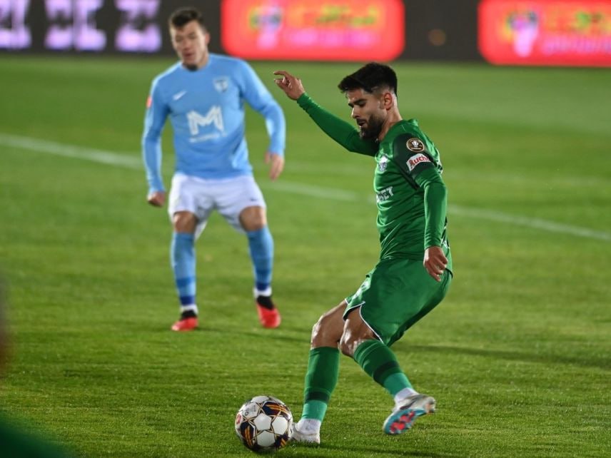 “Araz Naxçıvan” rumıniyalı futbolçuya təklif göndərdi