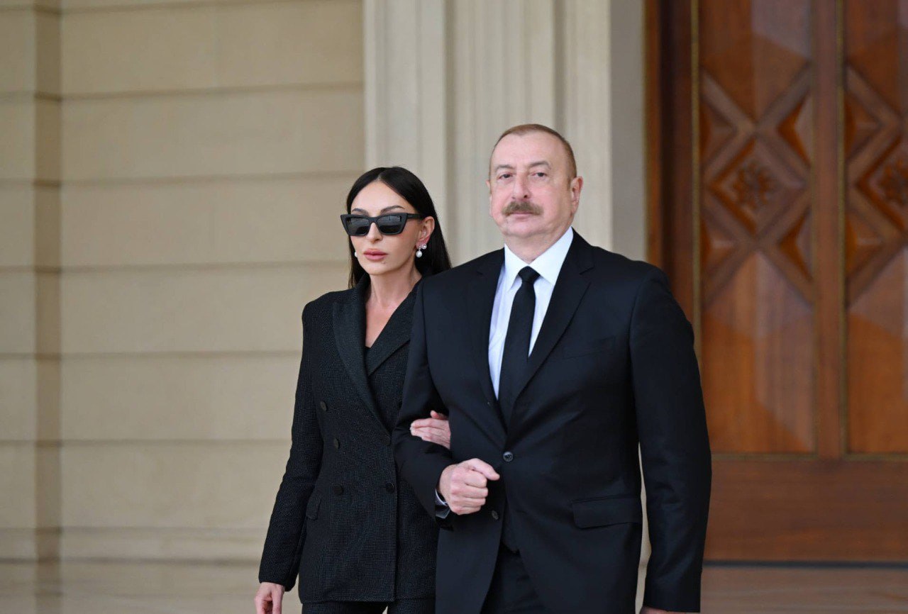 Milli Məclisdən Prezident və birinci vitse-prezidentə TƏBRİK MƏKTUBU Milli Məclisdən Prezident və birinci vitse-prezidentə TƏBRİK MƏKTUBU