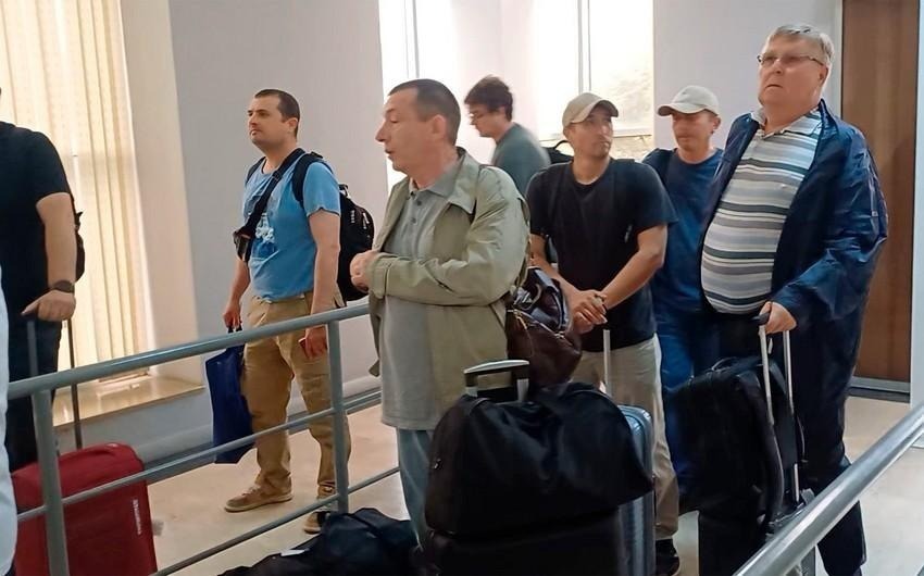 Rusiya, Tacikistan və Vyetnam vətəndaşları İrandan Azərbaycana təxliyə olundu Rusiya, Tacikistan və Vyetnam vətəndaşları İrandan Azərbaycana təxliyə olundu