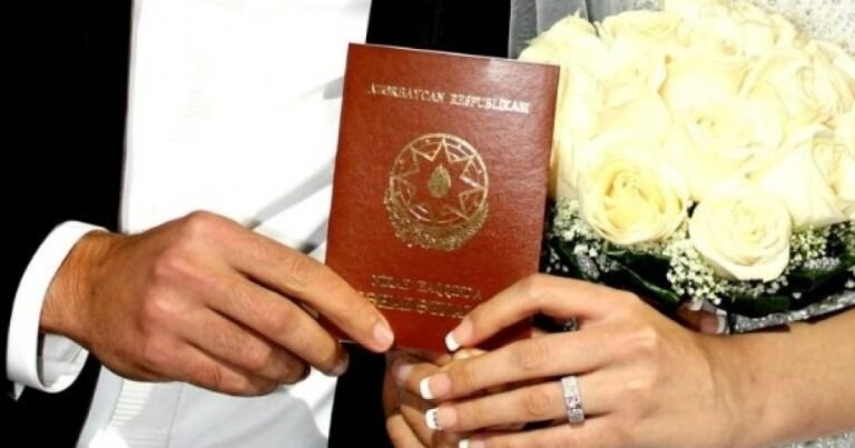 Evlənənlərin sayı artıb, boşanmalar azalıb – RƏSMİ Evlənənlərin sayı artıb, boşanmalar azalıb – RƏSMİ