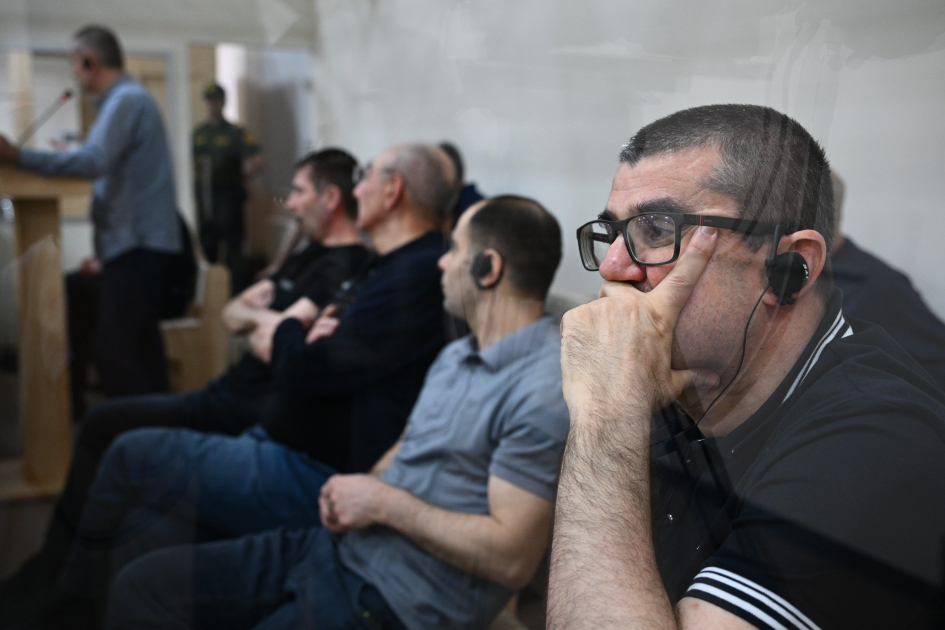 Harutyunyan və digərləri yenidən MƏHKƏMƏ QARŞISINDA - FOTO