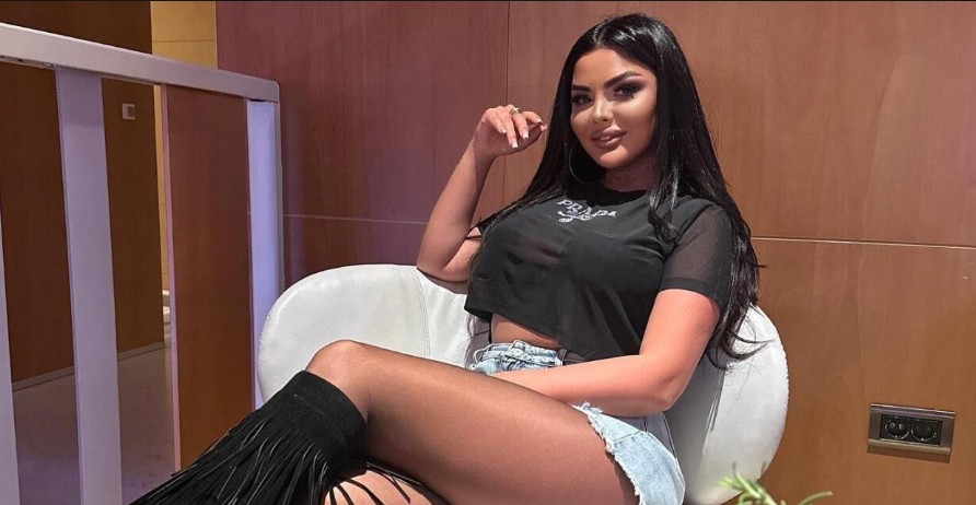 Müjgan Ayxan: "Ərə getmədən ana olmaq istəyirəm"