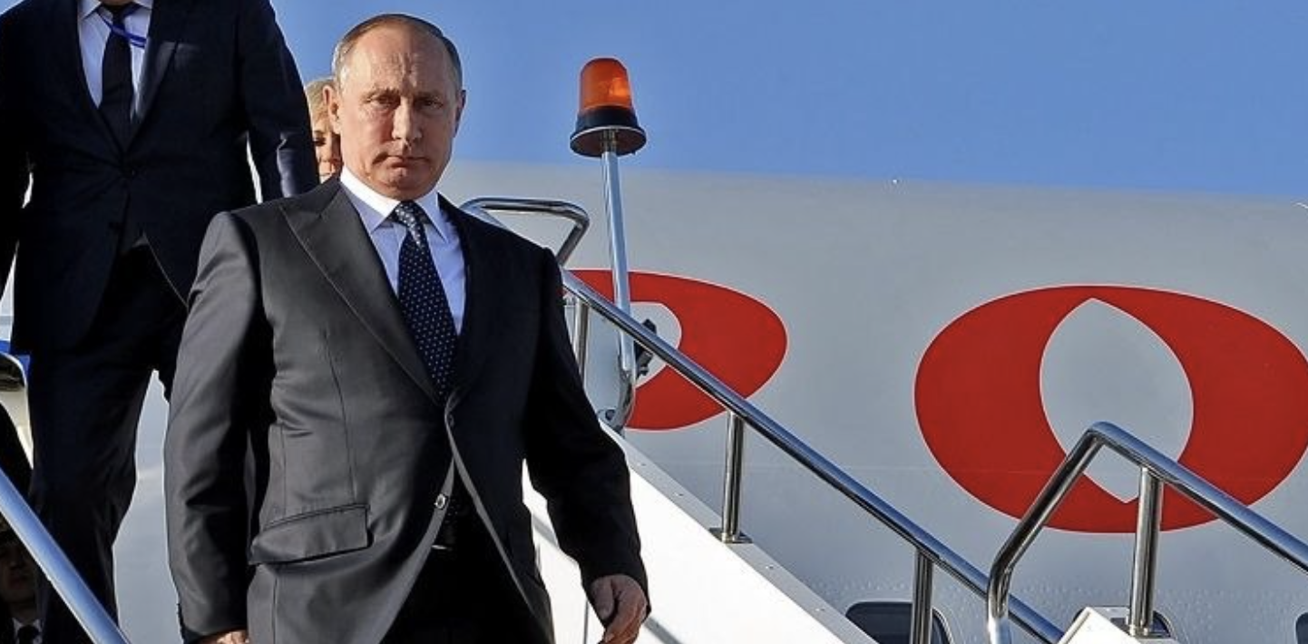 Putin Belarusa səfər edib Putin Belarusa səfər edib