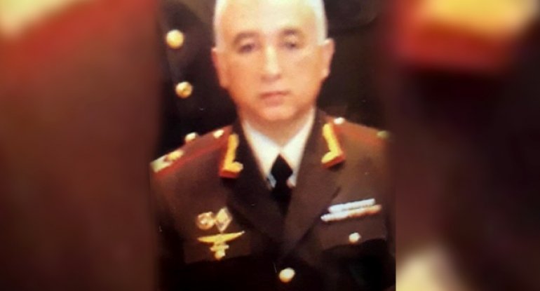 Məhkum general azadlığa 6 ay tez çıxmaq istədi... Məhkum general azadlığa 6 ay tez çıxmaq istədi...