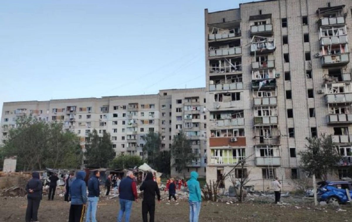 Rusiya Ukraynada yaşayış binalarını vurdu: 11 yaralı var - VİDEO
