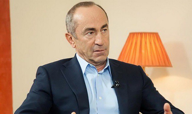 Robert Köçəryan Ermənistandan QAÇIB? Robert Köçəryan Ermənistandan QAÇIB?