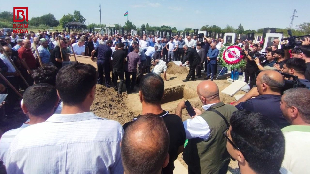 Rusiyada öldürülən Səfərov qardaşları dəfn edildi - FOTO Rusiyada öldürülən Səfərov qardaşları dəfn edildi - FOTO
