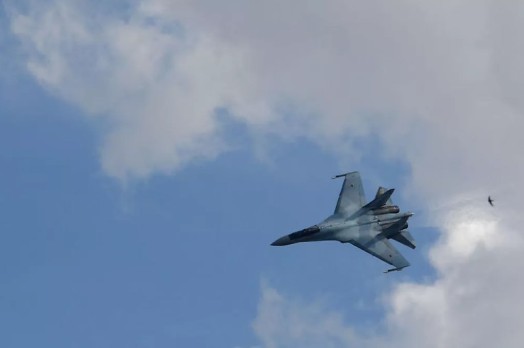 Rusiyada Su-27 qırıcısı qəzaya uğradı Rusiyada Su-27 qırıcısı qəzaya uğradı