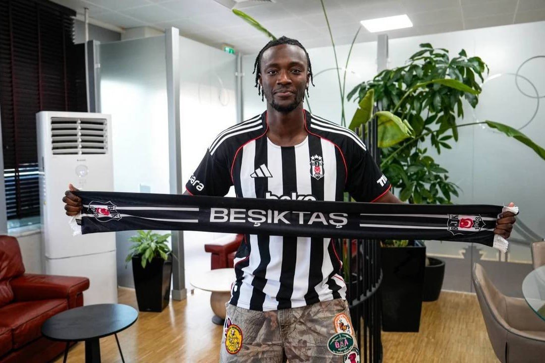 “Beşiktaş” İngiltərə millisinin üzvü ilə müqavilə BAĞLADI