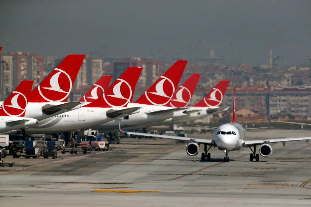 SON DƏQİQƏ: Türkiyədə təyyarə qəzası: Ölən və yaralanan var – FOTO SON DƏQİQƏ: Türkiyədə təyyarə qəzası: Ölən və yaralanan var – FOTO