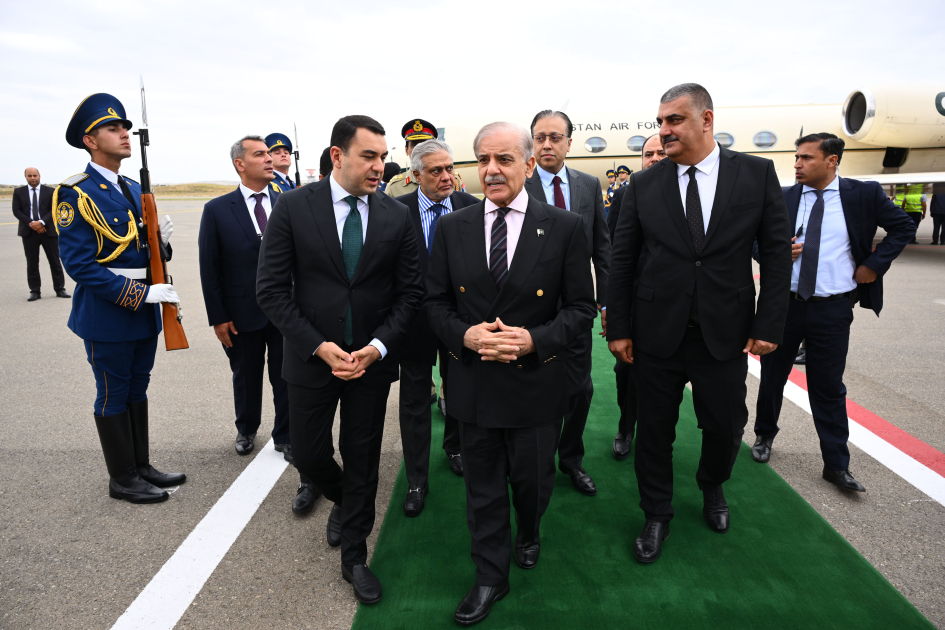 Şahbaz Şərif Azərbaycana GƏLDİ - FOTO Şahbaz Şərif Azərbaycana GƏLDİ - FOTO