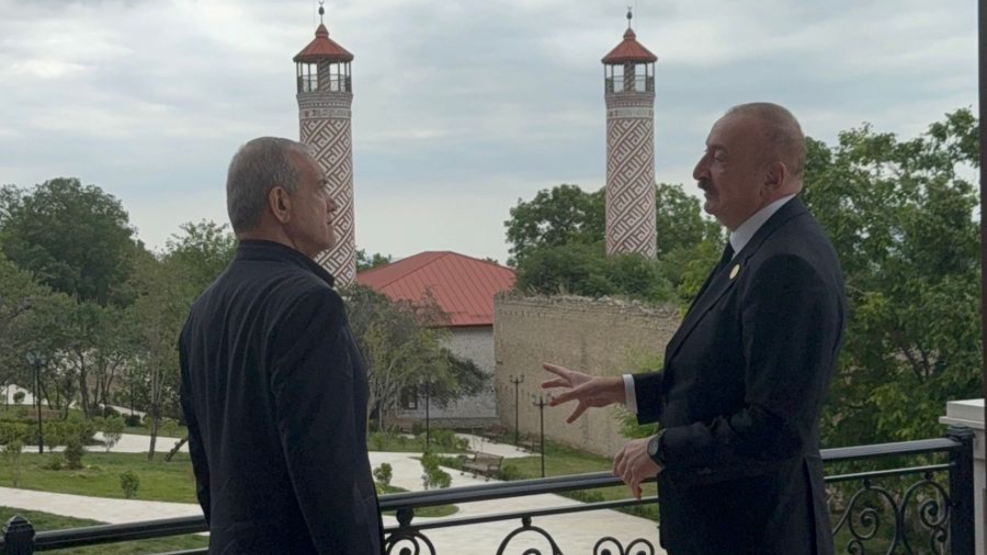 Pezeşkian Şuşaya VALEH OLDU - FOTO/VİDEO