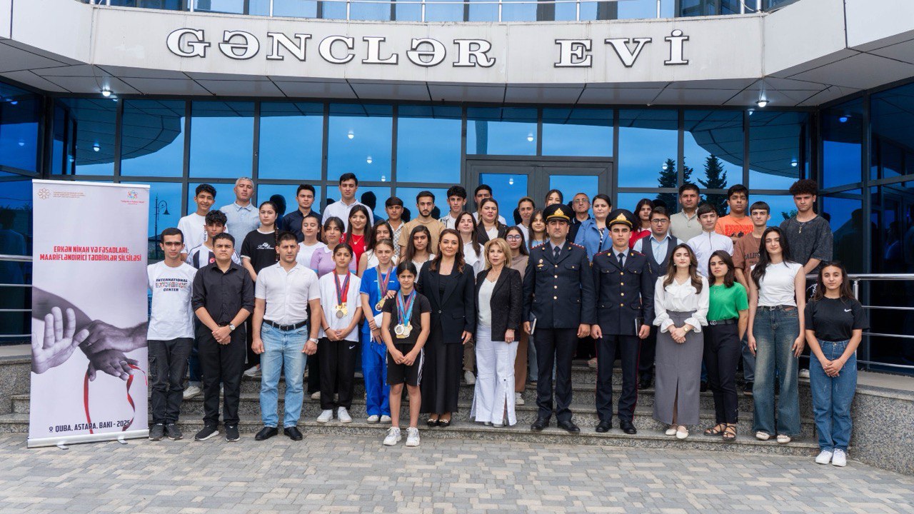 “Cəmiyyətin və Medianın İnkişafı” İctimai Birliyindən erkən nikahın fəsadları ilə bağlı növbəti tədbir – FOTO
