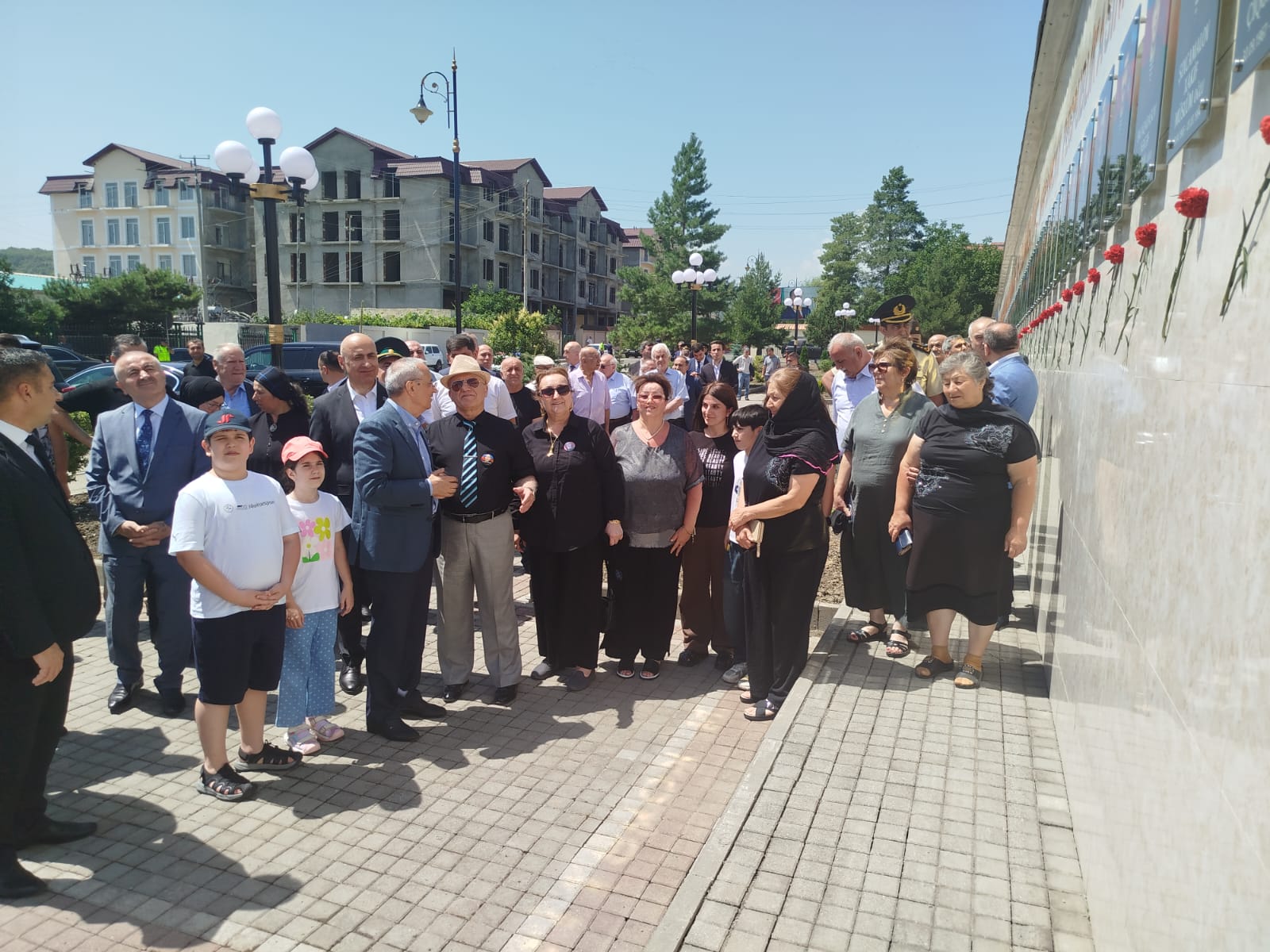 Qusarda 115 şəhidin şərəfinə xatirə guşəsi YARADILDI- FOTO