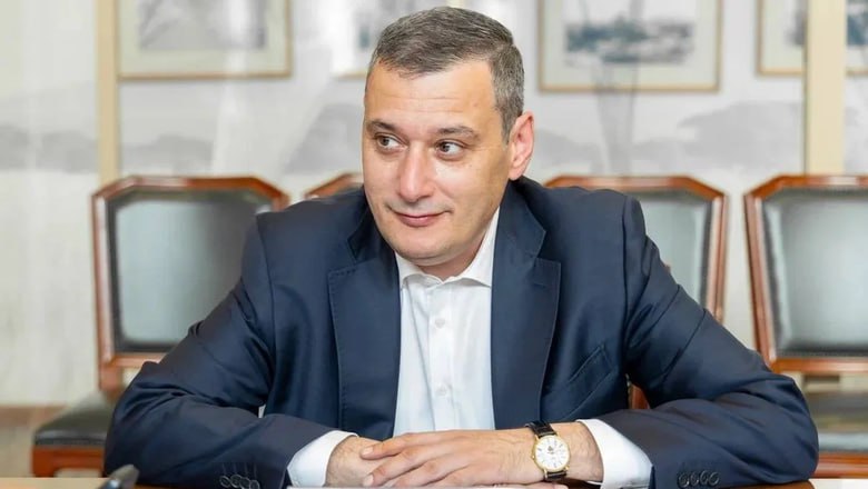 Ukrayna Təhlükəsizlik Xidməti Putinin 2 yaxın adamını AXTARIŞA VERDİ Ukrayna Təhlükəsizlik Xidməti Putinin 2 yaxın adamını AXTARIŞA VERDİ