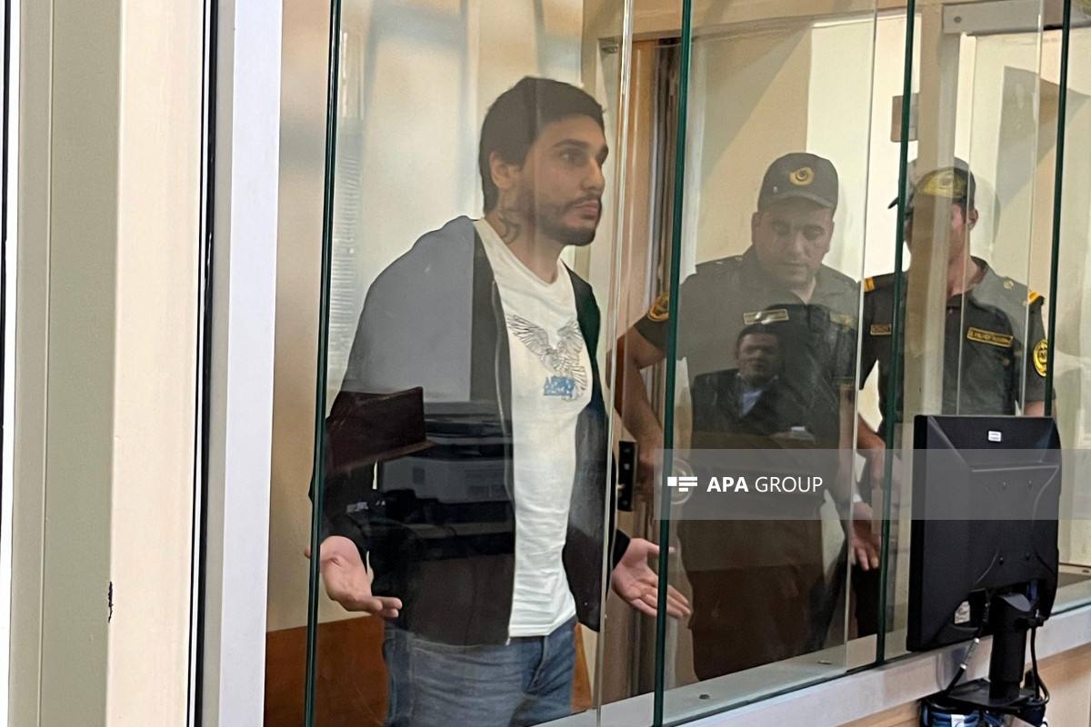 “Roşka” ləqəbli tiktoker HAKİM QARŞISINDA - FOTO