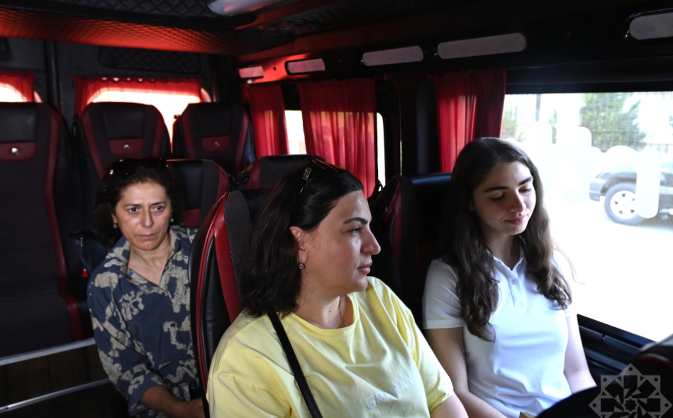 Kəngərli kəndinə növbəti köç karvanı yola salındı – FOTO
