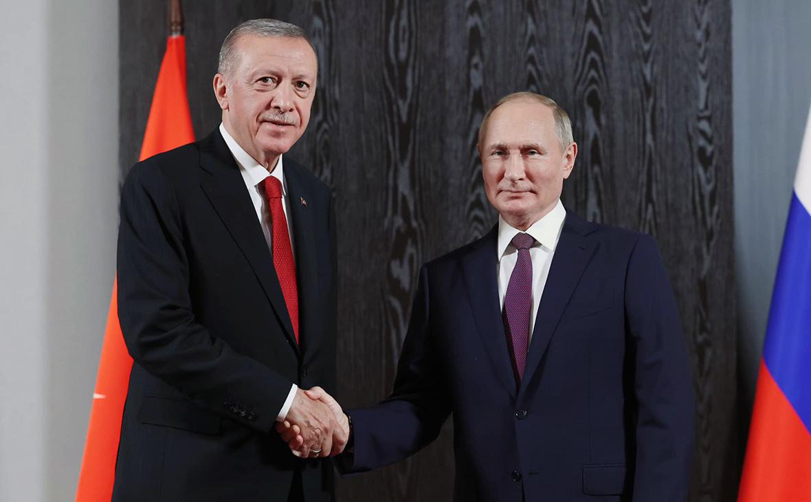 Ərdoğan Putinlə Ukrayna və Suriya məsələsini MÜZAKİRƏ ETDİ
