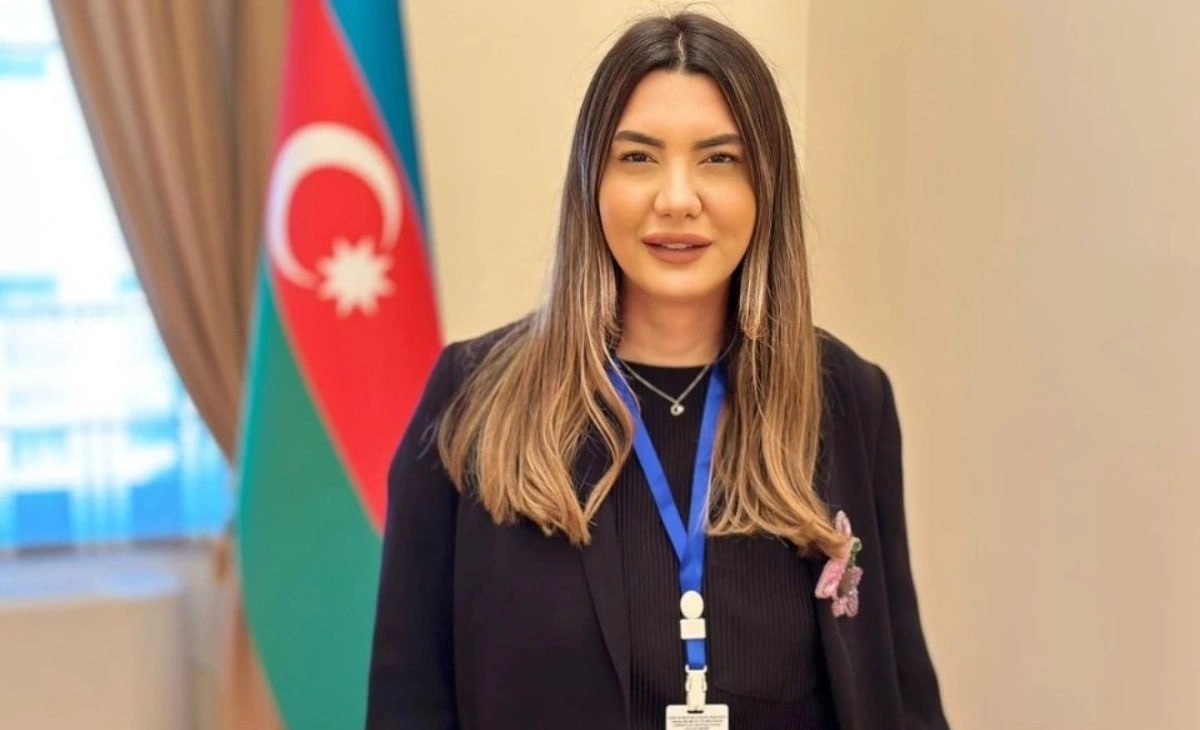 Fulya Öztürk Azərbaycana gəldi – VİDEO Fulya Öztürk Azərbaycana gəldi – VİDEO