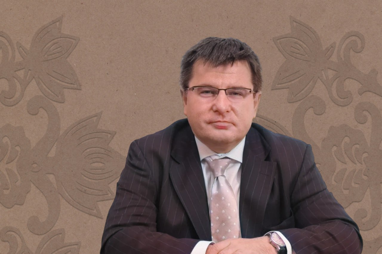 Ukraynalı politoloq: Rusiya və Ermənistan işğal məqsədilə qonşularına hücum edib