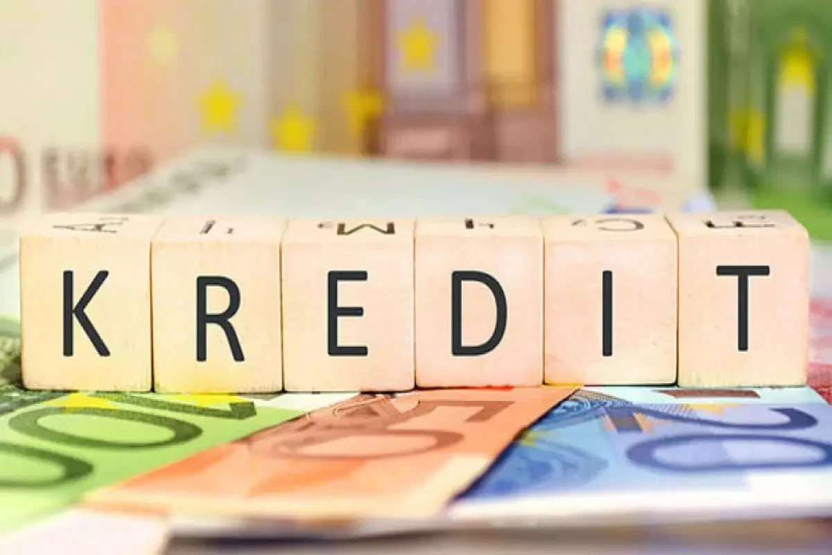Azərbaycan iqtisadiyyatına kredit qoyuluşları artıb