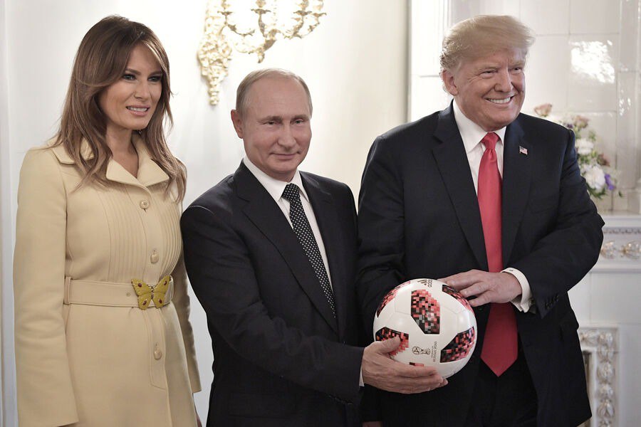 Tramp: “Melaniyanın Putindən xoşu gəlir”