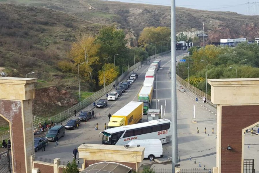 "Qırmızı Körpü” gömrük postunda 120 avtomobil gözləyir – RƏSMİ