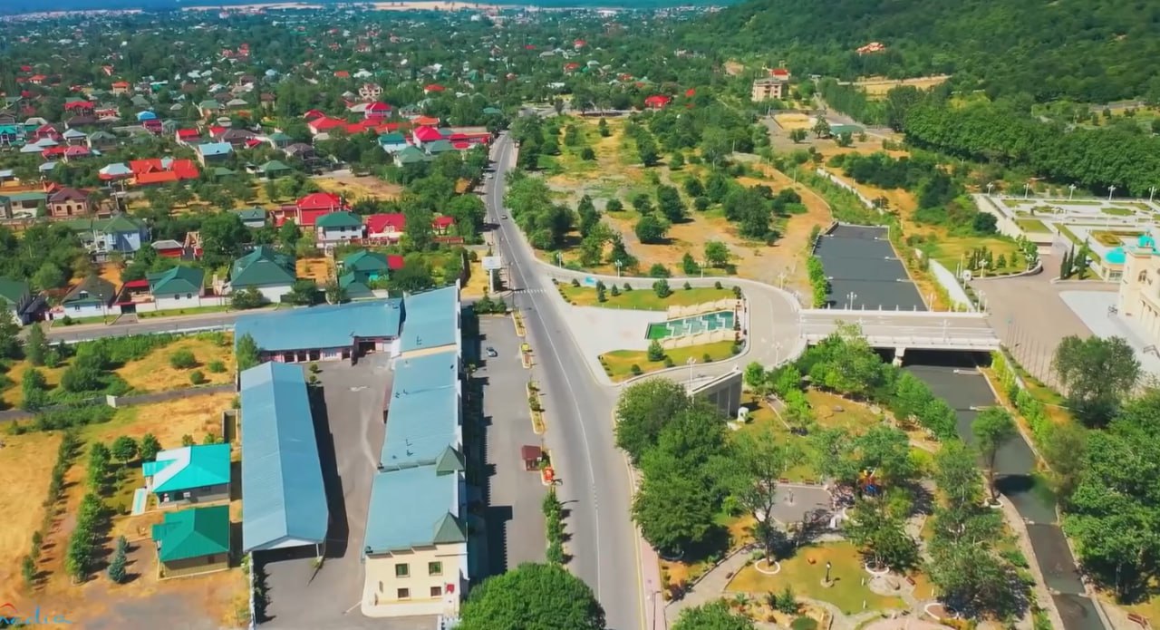 Qəbələdə xarici turistlər bu səbəbdən qəzaya düşüb - FOTO