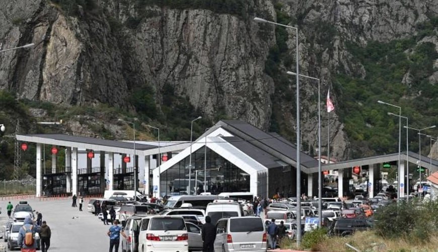 5 ukraynalı Gürcüstan-Rusiya sərhədində aclıq aksiyasına başladı 5 ukraynalı Gürcüstan-Rusiya sərhədində aclıq aksiyasına başladı