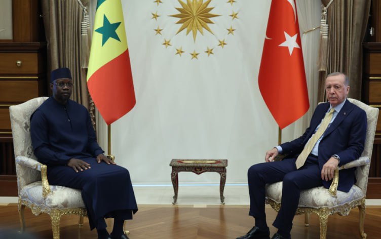 Ərdoğan Afrikanı “XXI əsrin parlaq ulduzu” adlandırdı - FOTO