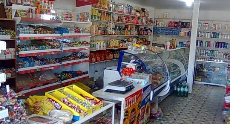 Qiymət özbaşınalığı: Bazarda 2 manat 50 qəpik, dükanda isə 5 manat... Qiymət özbaşınalığı: Bazarda 2 manat 50 qəpik, dükanda isə 5 manat...