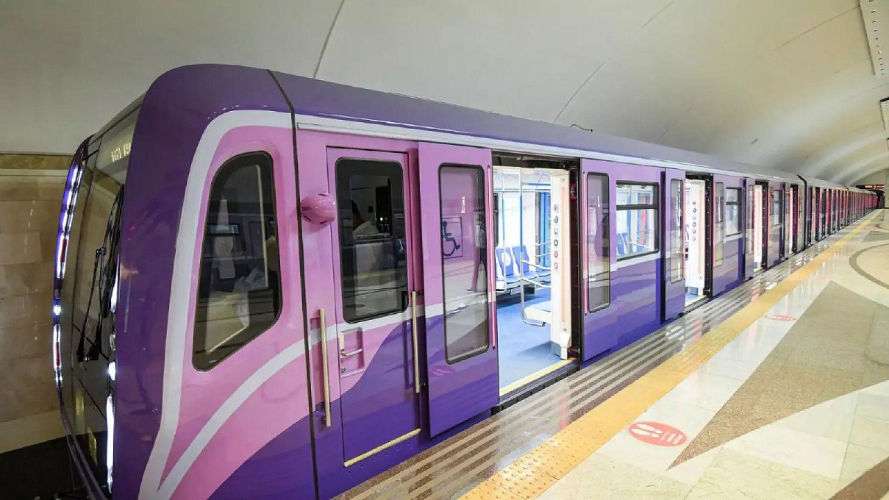 Metrodan istifadə edənlərin NƏZƏRİNƏ!