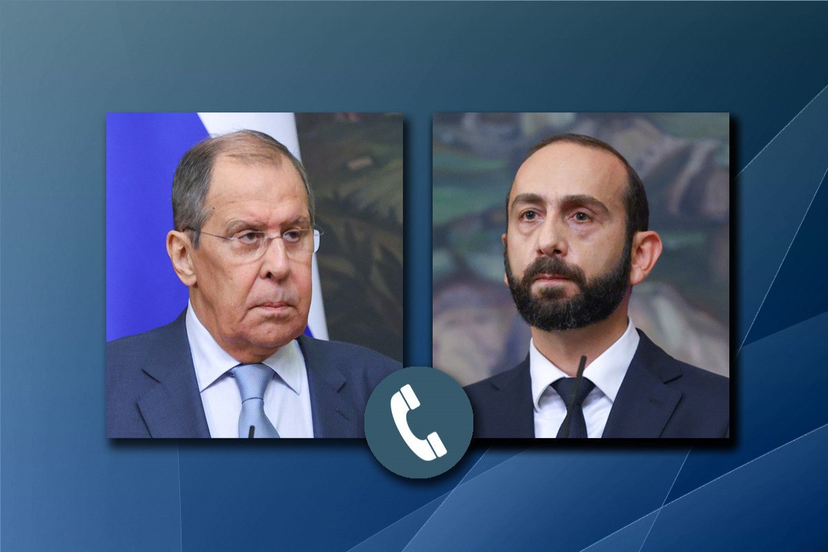 Lavrov Mirzoyanla Vaşinqton görüşünü müzakirə etdi Lavrov Mirzoyanla Vaşinqton görüşünü müzakirə etdi