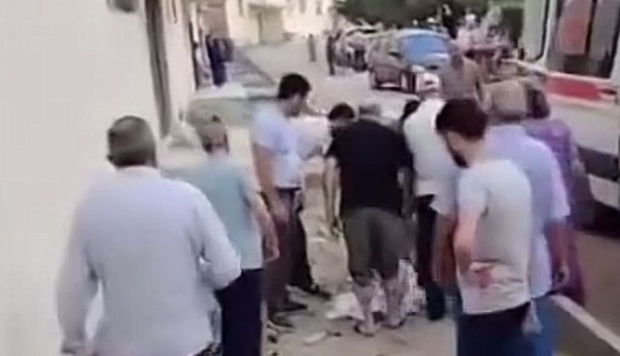 Lökbatandakı partlayışda mənzildəki şəxs pəncərədən düşüb - VİDEO