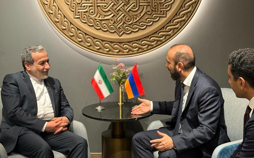 Ermənistan və İran XİN başçıları regional kommunikasiyaların açılması məsələsini MÜZAKİRƏ ETDİLƏR