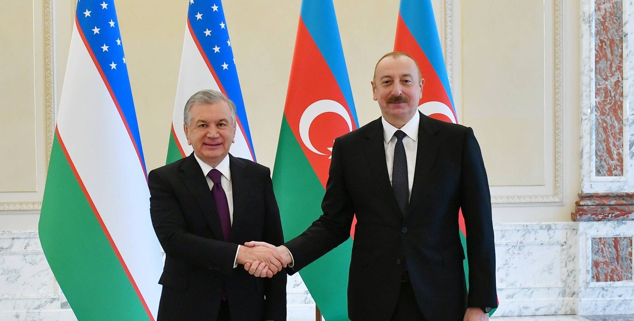 Şavkat Mirziyoyev Prezident İlham Əliyevə MƏKTUB ÜNVANLADI
