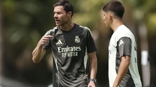 Xabi Alonso Arda Güleri TƏRİFLƏDİ